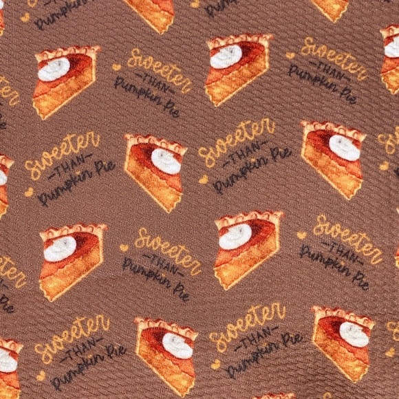 Scrunchie - Picture 3 of 12